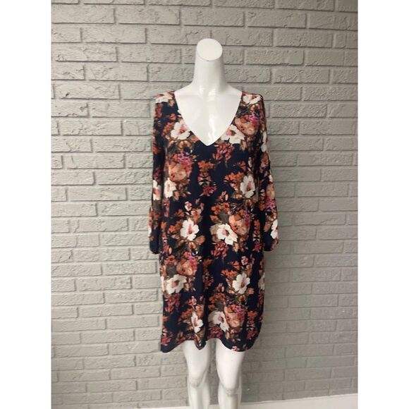 Lulu’s Floral Split Sleeve Mini Dress Size M - Picture 2 of 10